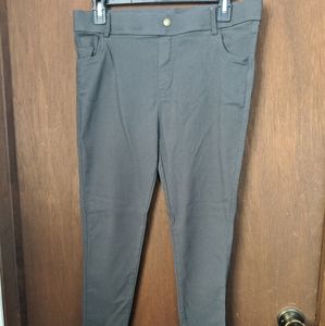 Amaryllis Grey leggings